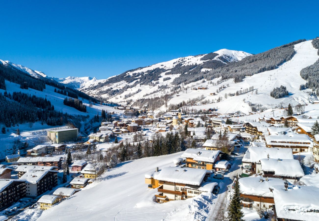 Apartment in Saalbach - Landhaus Simone - Alpenfeuer