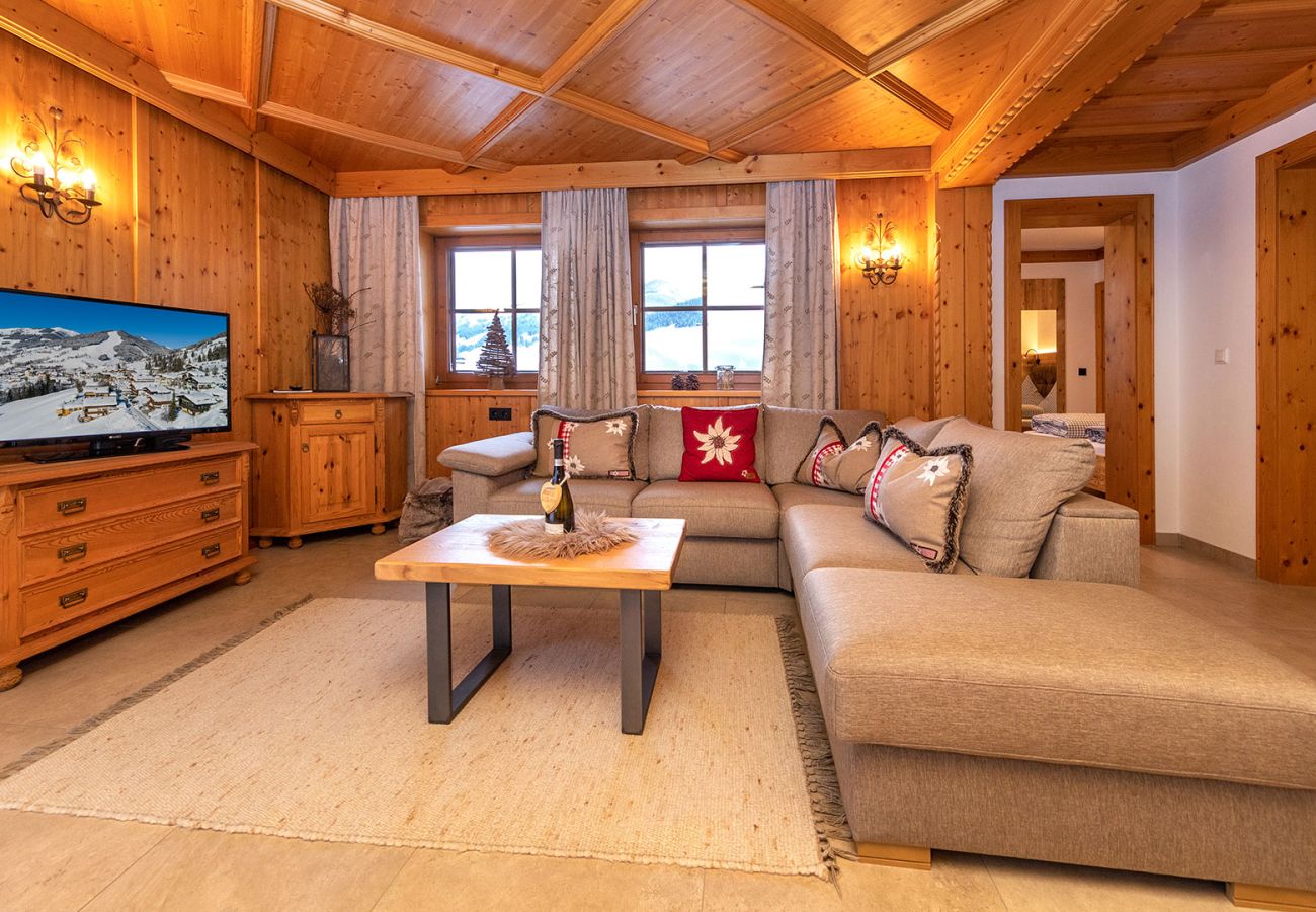 Ferienwohnung in Saalbach - Landhaus Simone - Alpenfeuer