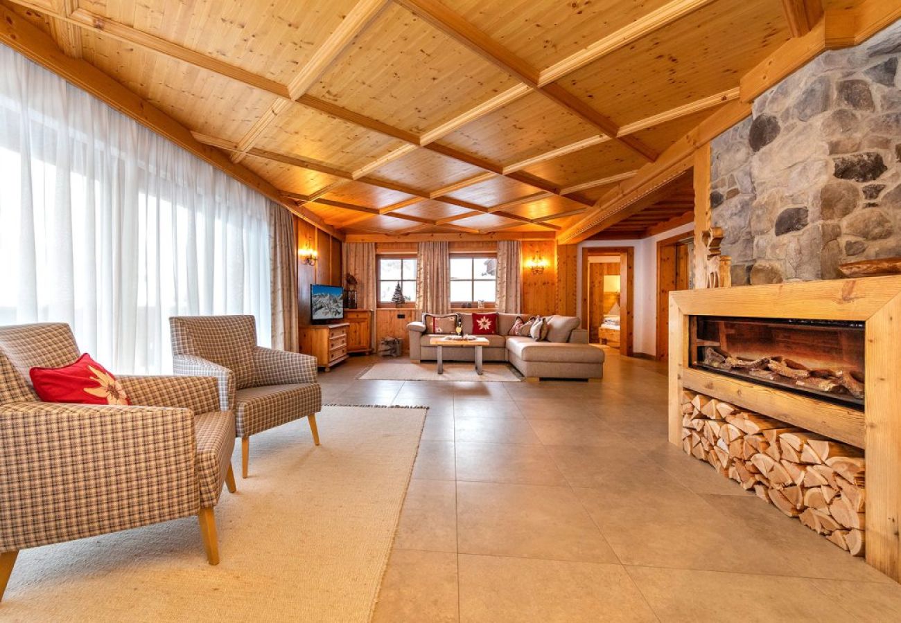 Ferienwohnung in Saalbach - Landhaus Simone - Alpenfeuer