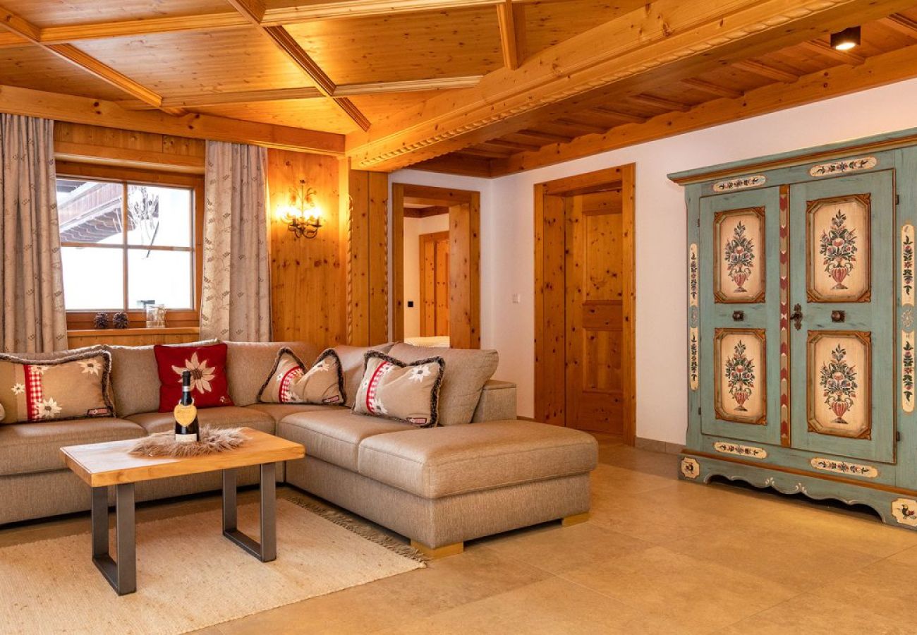 Ferienwohnung in Saalbach - Landhaus Simone - Alpenfeuer