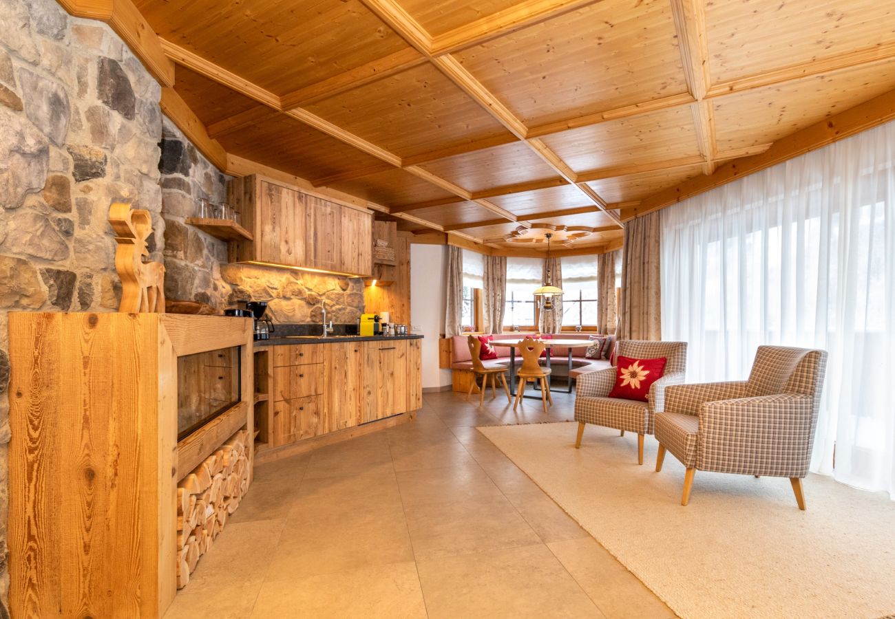 Ferienwohnung in Saalbach - Landhaus Simone - Alpenfeuer