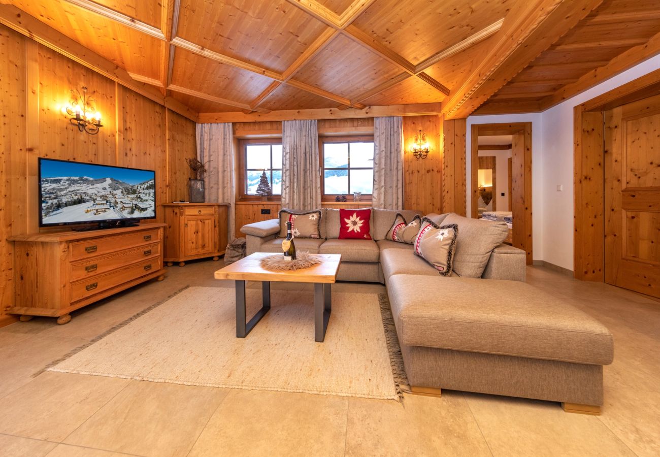 Ferienwohnung in Saalbach - Landhaus Simone - Alpenfeuer